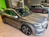 Mercedes-Benz Mercedes-benz GLA 220 GLA 220 d Automatic 4Matic - Mercedes GLA 220 mit Halbautomatikschaltung