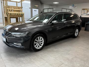 Volkswagen Passat BusinessR.Kamera1.HdCarPlaySHZ V+H