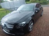 Mercedes-Benz E 250 AMG Line Autom. AMG Line - : Privatanbieter, Auto