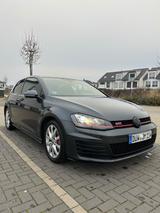 Volkswagen Golf 2.0 TSI BMT GTI Performance GTI Performance - Volkswagen Golf mit Benzin-Antrieb: Kleinwagen, 2.0