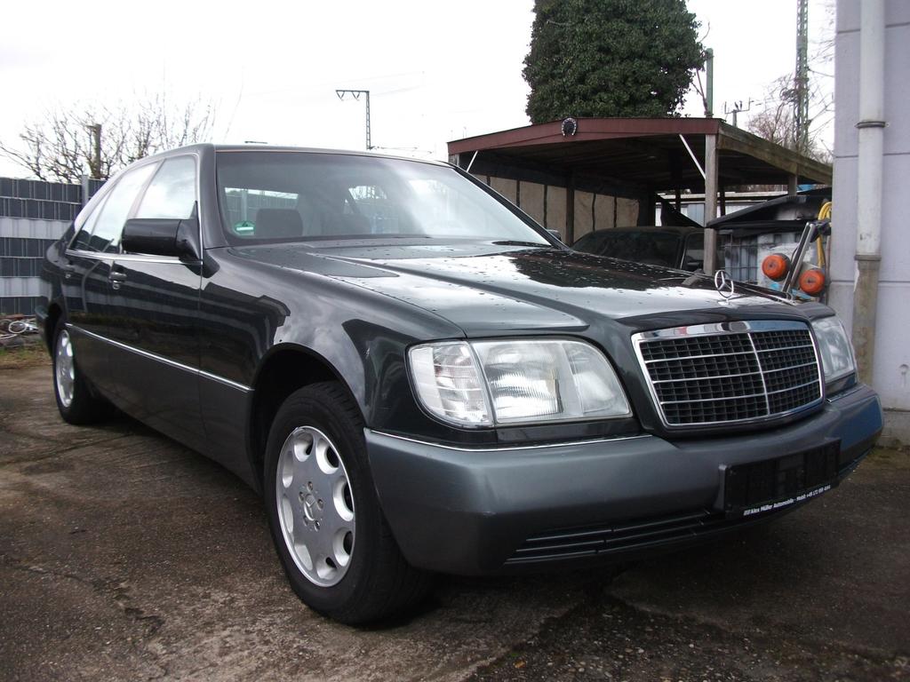 Mercedes-Benz S 300
