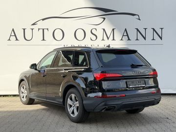 Audi Q7 - 3