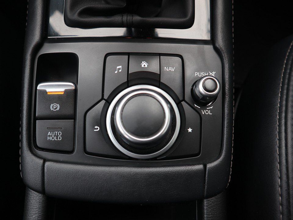 Fahrzeugabbildung Mazda CX-3 Sports-Line G-150 AWD NAVI LED HUD RFK SHZ