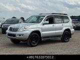 Toyota Land Cruiser 3.0 D-4D Aut. 6 Sitze Sitzhzg AHK - Toyota Land Cruiser mit Diesel-Antrieb: Geländewagen, Automatik