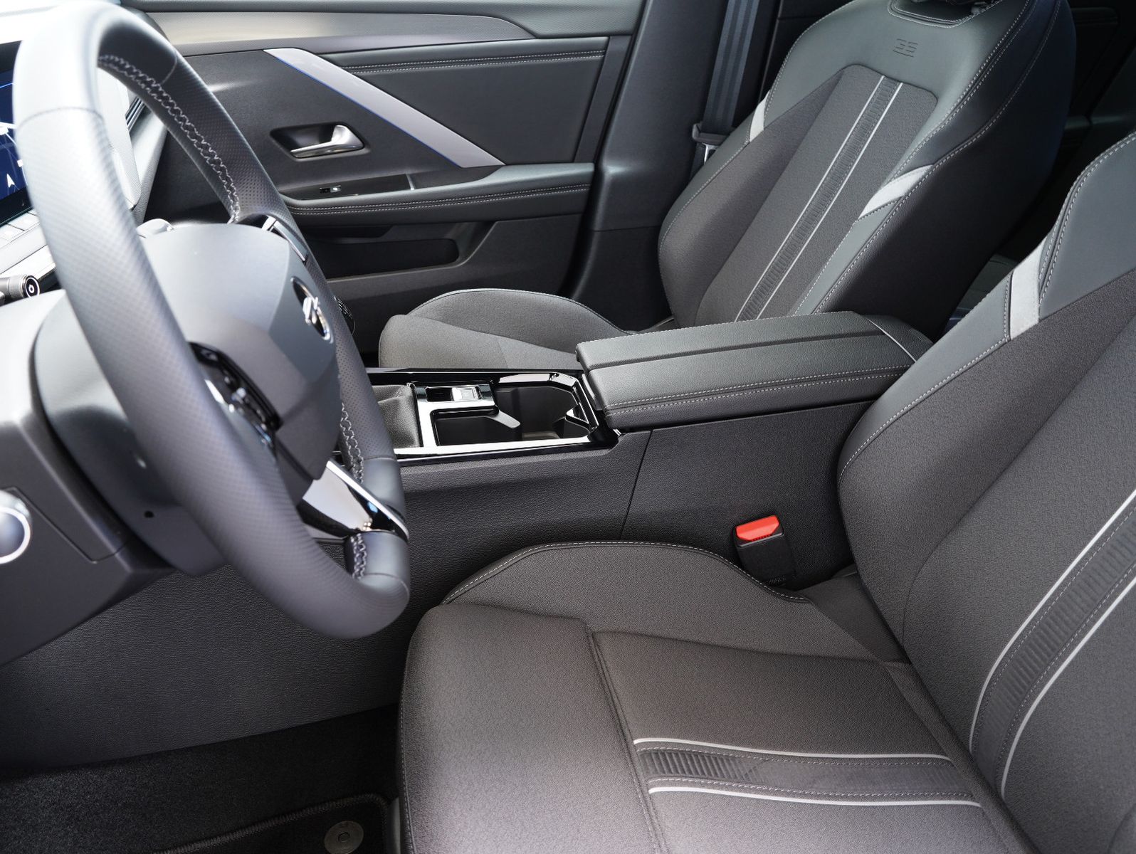 Fahrzeugabbildung Opel Astra L 1.2 Turbo GS LED/INTELLILUX/ACC/AHK/360°