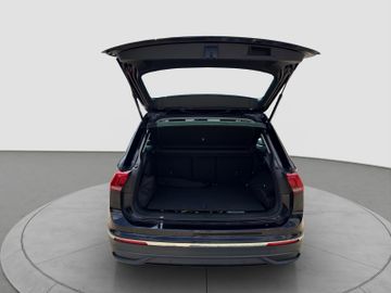 Volkswagen Tiguan - 10