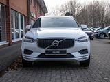 Volvo XC60 T4 Momentum Pro - Volvo XC60: Momentum Pro