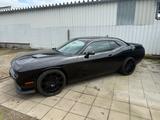 Dodge Challenger V6 SXT - schwarze Dodge Challenger