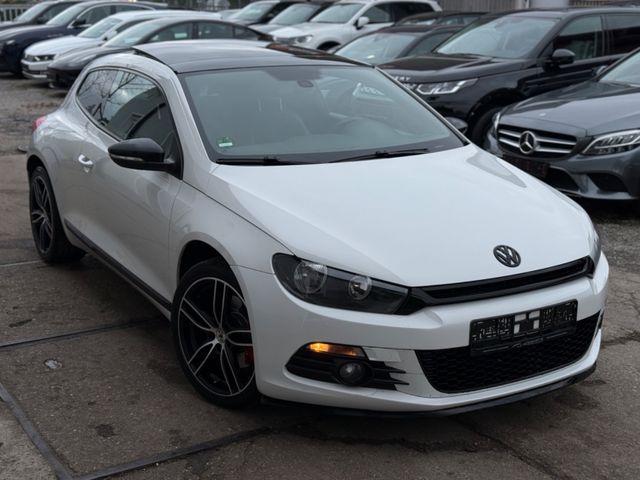 Volkswagen Scirocco 1.4 TSI/Panorama/Sportsitze