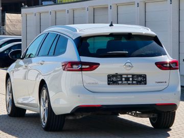 Opel Insignia - 8