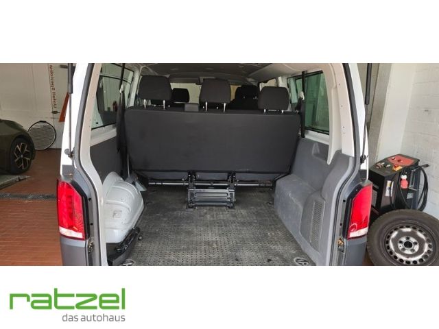 Fahrzeugabbildung Volkswagen Transporter Kombi 2.0 TDI LR 9-Sitzer AHK PDC Be