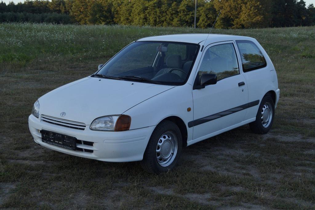 Toyota Starlet