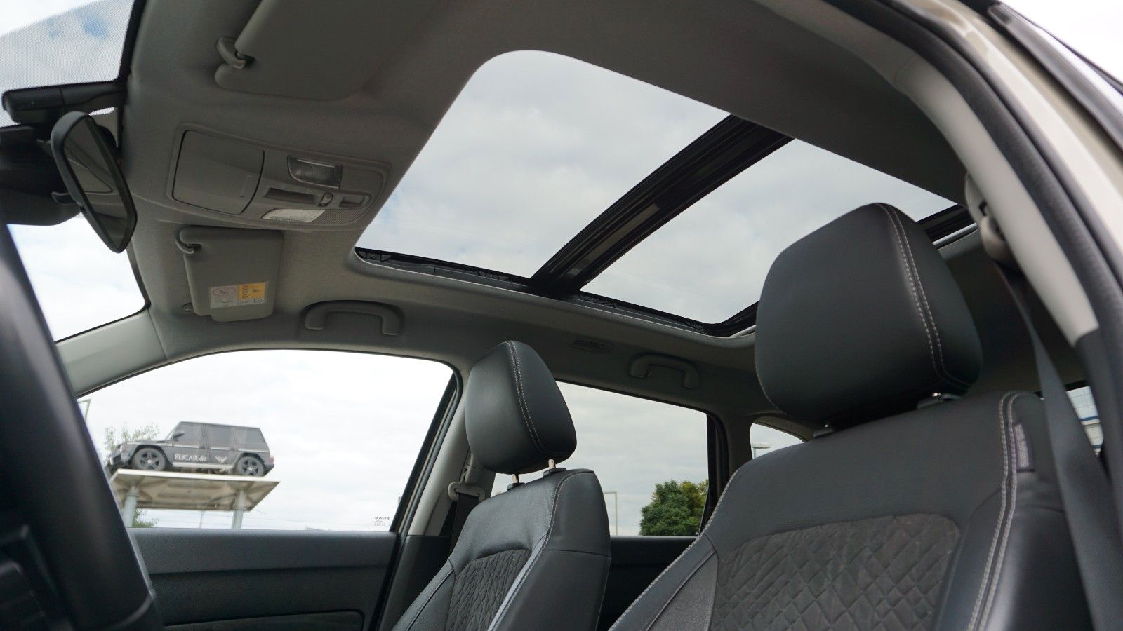 Fahrzeugabbildung Suzuki Vitara 1.4 Mild-Hybrid Comfort+ 4x4, Navi, LED