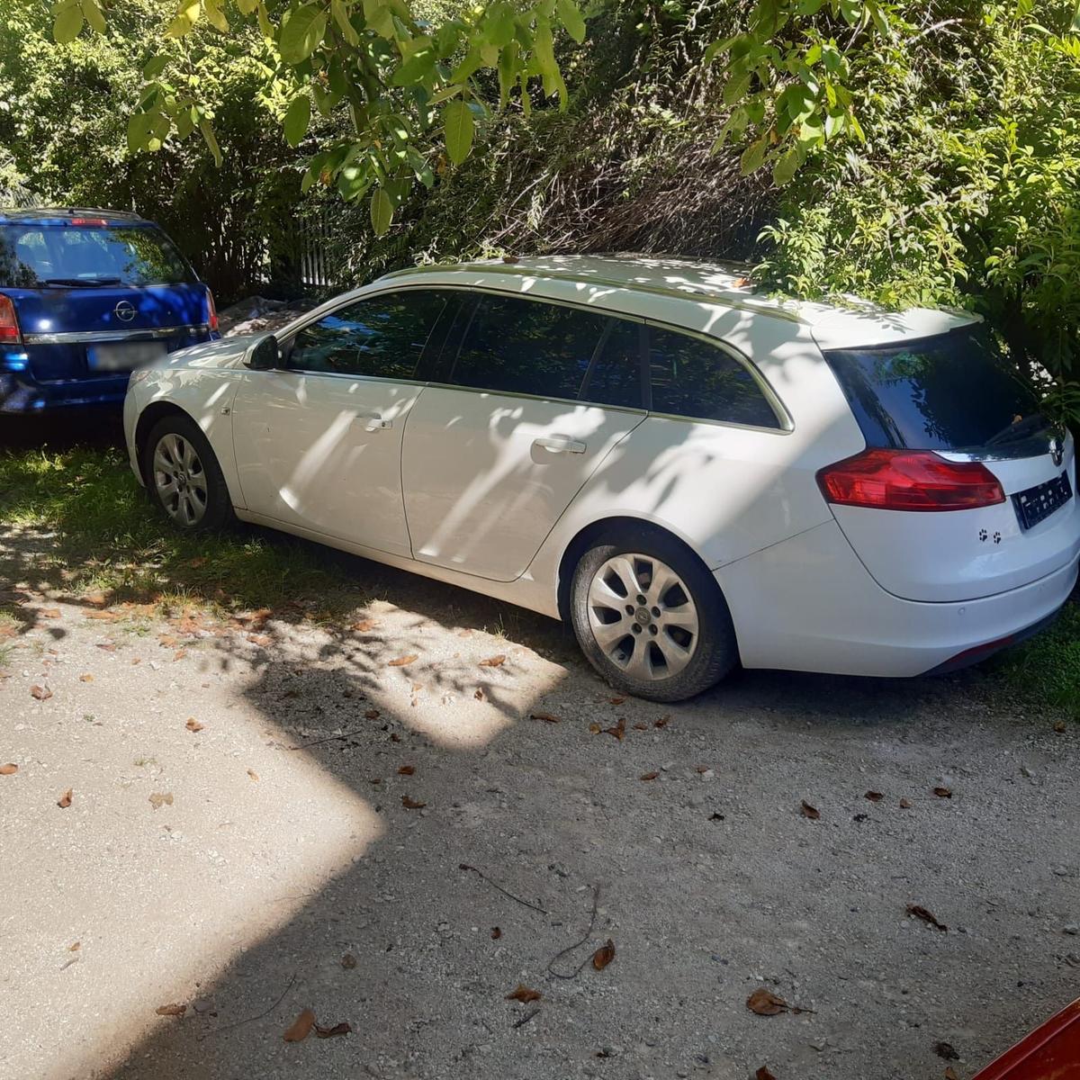 Opel Insignia 2012 — салон