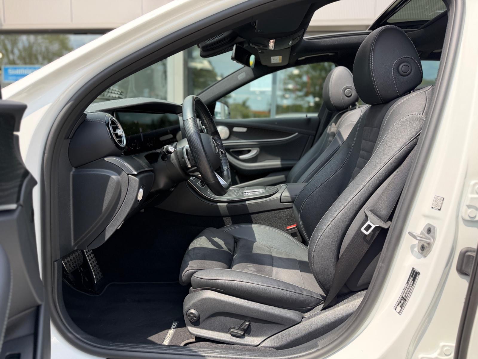Mercedes-Benz E 220 d AMG-Line /Panoramadach/MFL