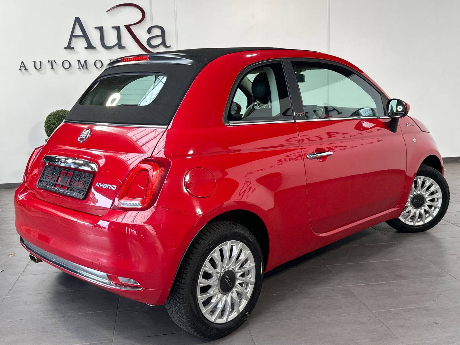 Fahrzeugabbildung Fiat 500C 1.0 GSE Mild-Hybrid Dolcevita CARPLAY
