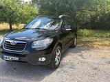 Hyundai SANTA FE 2.2 CRDi Comfort 2WD Comfort - Hyundai SANTA FE aus 2011 mit Diesel-Antrieb