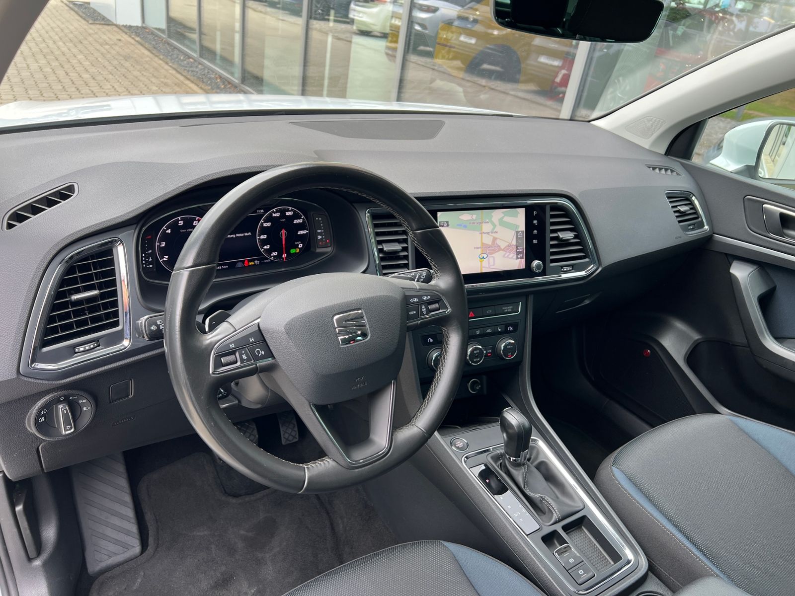 Fahrzeugabbildung SEAT Ateca Style 1.5 TSI ACT DSG *AHK, ACC, BEATS, LE