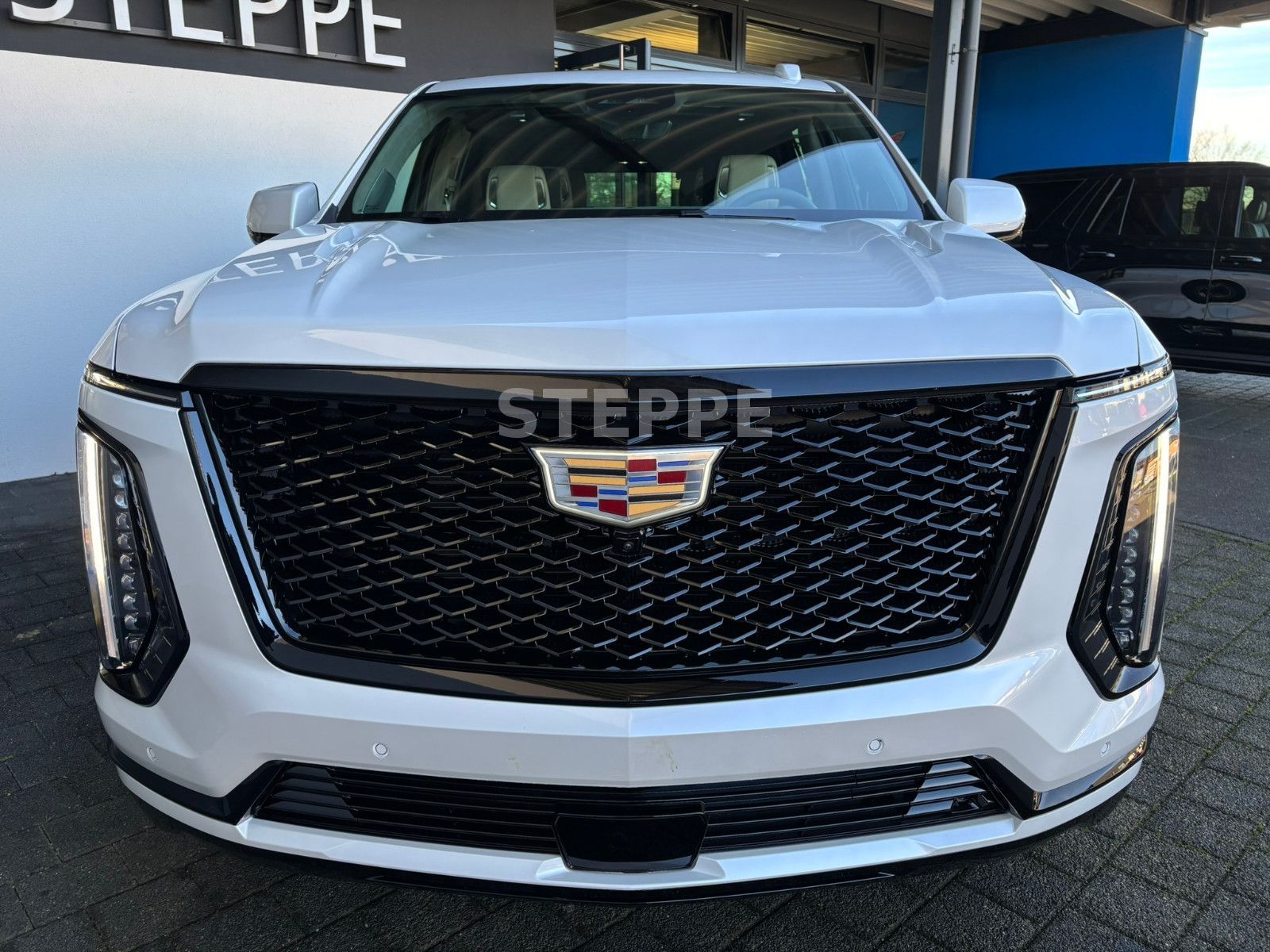 Cadillac Escalade FACELIFT MY26 6.2 V8 Sport Platinum 24"