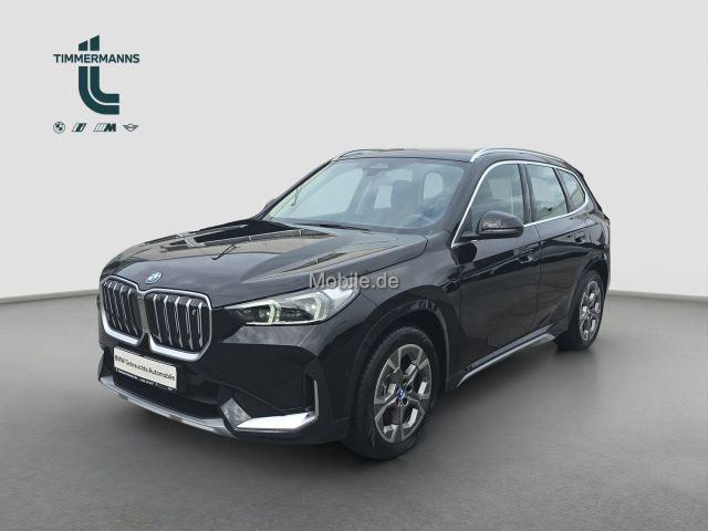 BMW iX1 xDrive30 Navi Bluetooth PDC MP3 Schn.