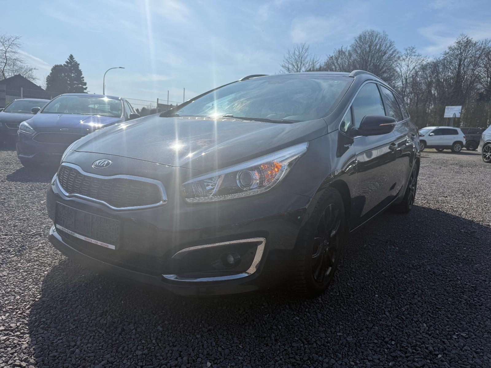 Kia cee'dSportswagon 1,6 CRDi,Leder,Klima,Navi,Xenon