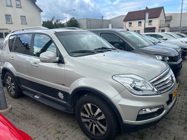 Ssangyong REXTON Rex 200 e-XDi 4WD * 7 Sitzer *