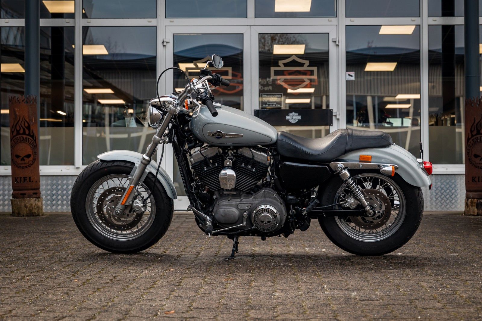 Fahrzeugabbildung Harley-Davidson Sportster XL1200C Custom - ORIGINALZUSTAND -