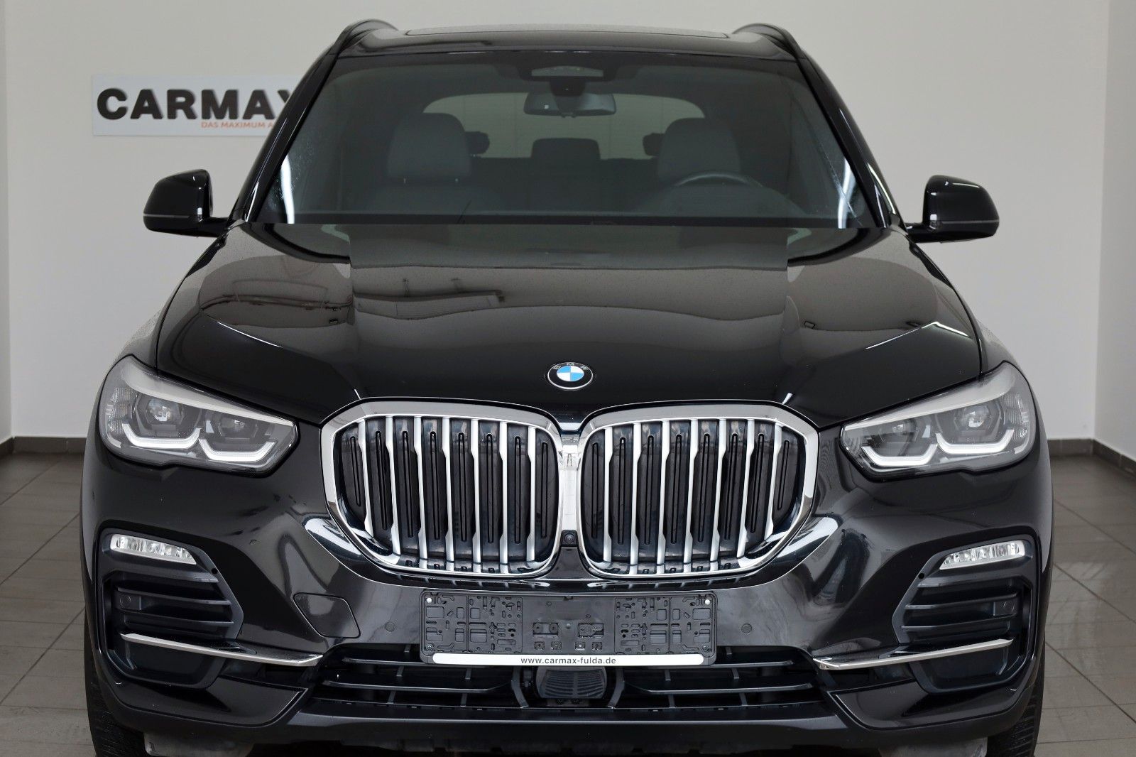 Fahrzeugabbildung BMW X5 xDrive 30d Leder,Navi,LED,PanDach,HeadUp,360°