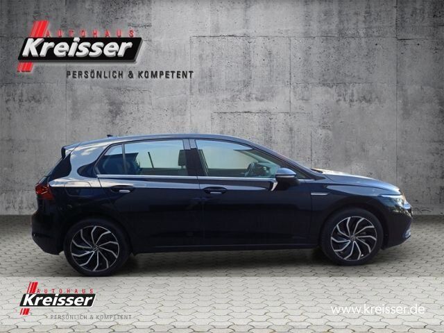Golf 1.5 eTSI Style DSG/AHK/SHZ/LED/NAVI/KLIMA/E
