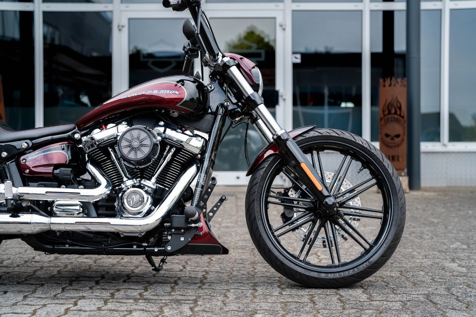 Fahrzeugabbildung Harley-Davidson FXBRS Breakout 114 - Jekill-Heckumbau-Kodlin Ape
