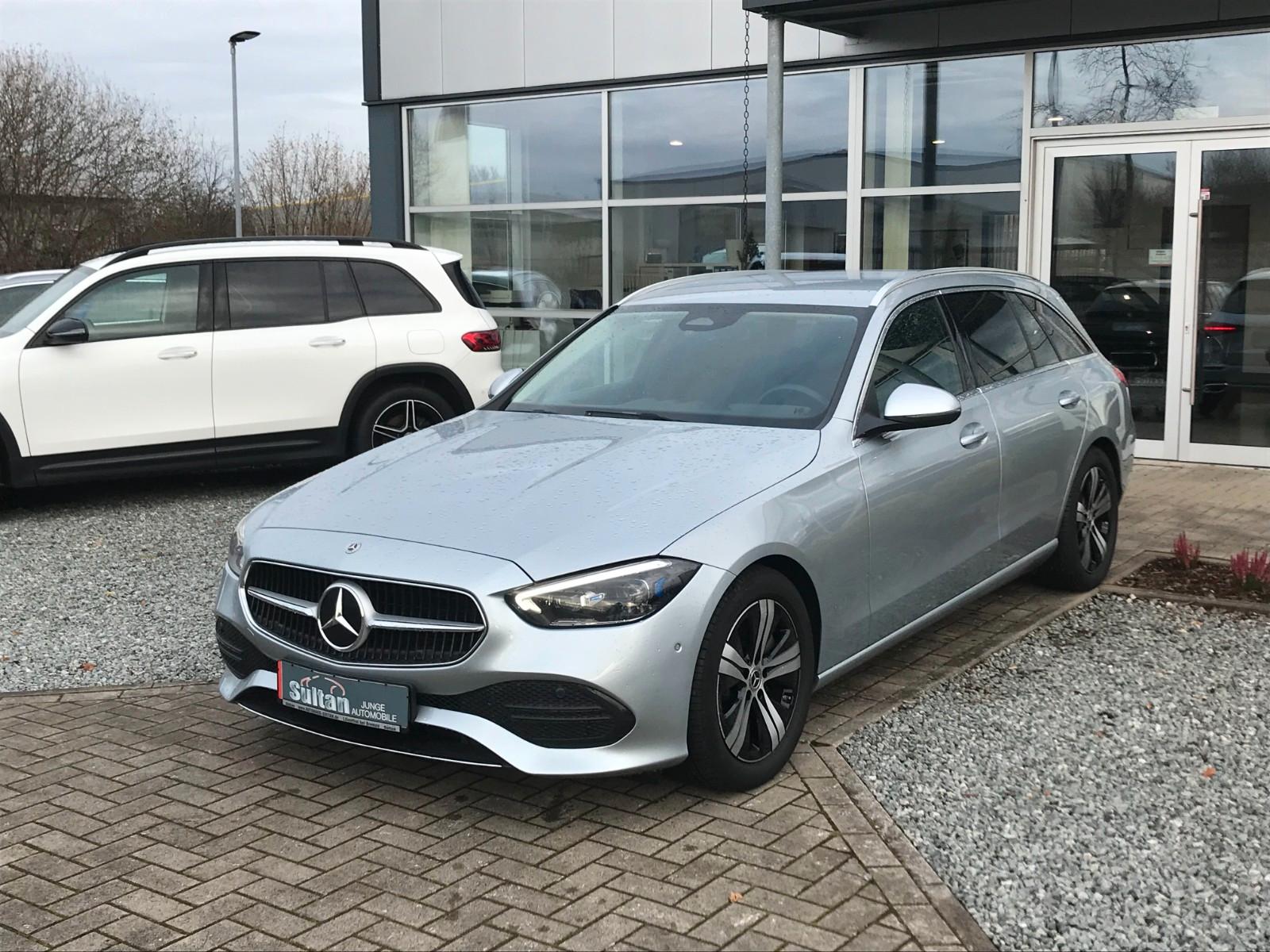Mercedes-Benz C 200 T d 9G Avantgarde Kam LED AHK Sound Amb.