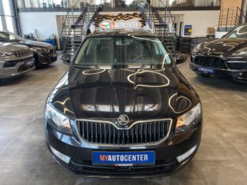 Skoda Octavia Combi Joy *1.HAND*PANO*ACC*NAVI*PDC*