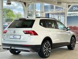 Volkswagen Tiguan*Allspace*1.5 TSI*Sport*LED*SHZ*AHK*LM*ACC - mit Benzin-Antrieb: Geländewagen, 1.5