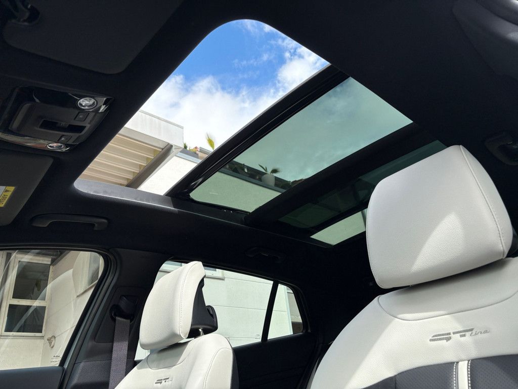 Fahrzeugabbildung Kia SPORTAGE 1.6T AWD DCT GTL SD GD DRI SOUN