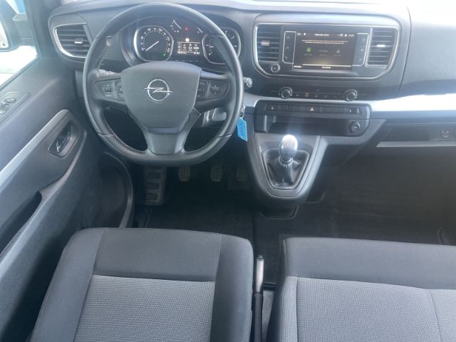 Fahrzeugabbildung Opel Zafira Life 2.0 D, L Selection AHK, Navi, 9-Sitz