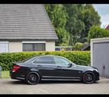 Mercedes-Benz Mercedes W204 2008 Limousine 3 Liter V6 23... - gebrauchte Mercedes-Benz 200 aus dem Jahr 2008