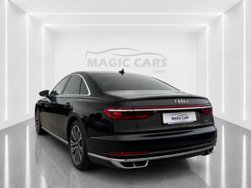 Audi A8 - 11