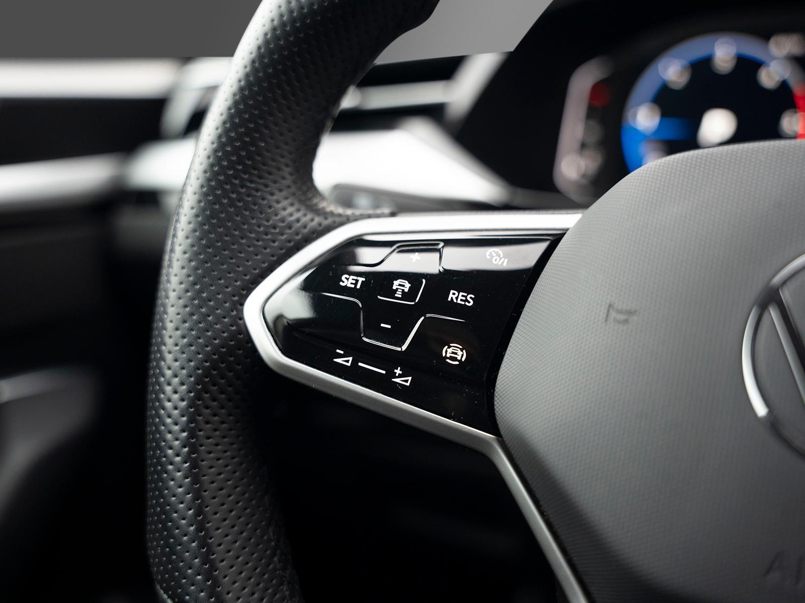 Volkswagen Arteon R-Line IQLight Streaming&Internet SHZ 18", миниатюра 15