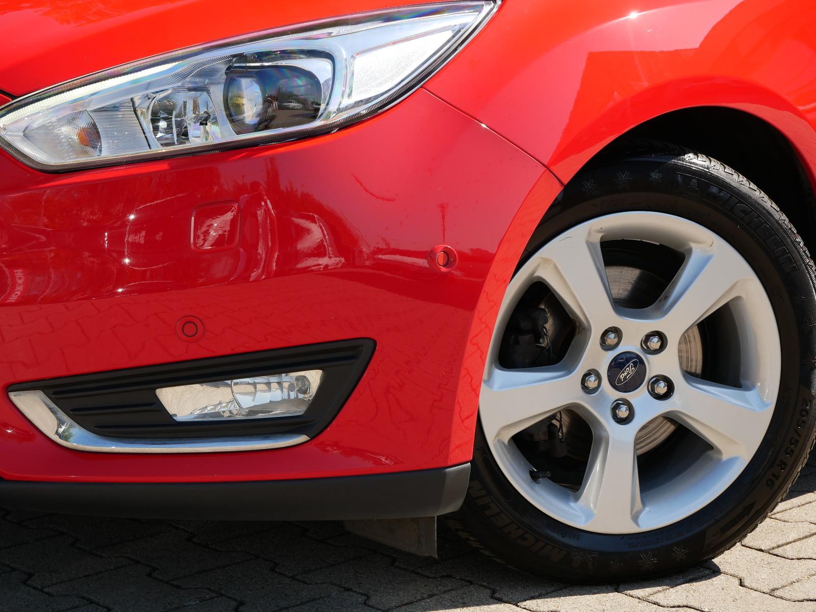 Ford Focus 1.0 EcoBoost Titanium SHZ+BI-XENON+KLIMA