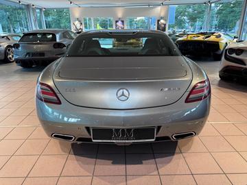 صورة مصغرة 12 لـ 2011 Mercedes-BENZ SLS AMG