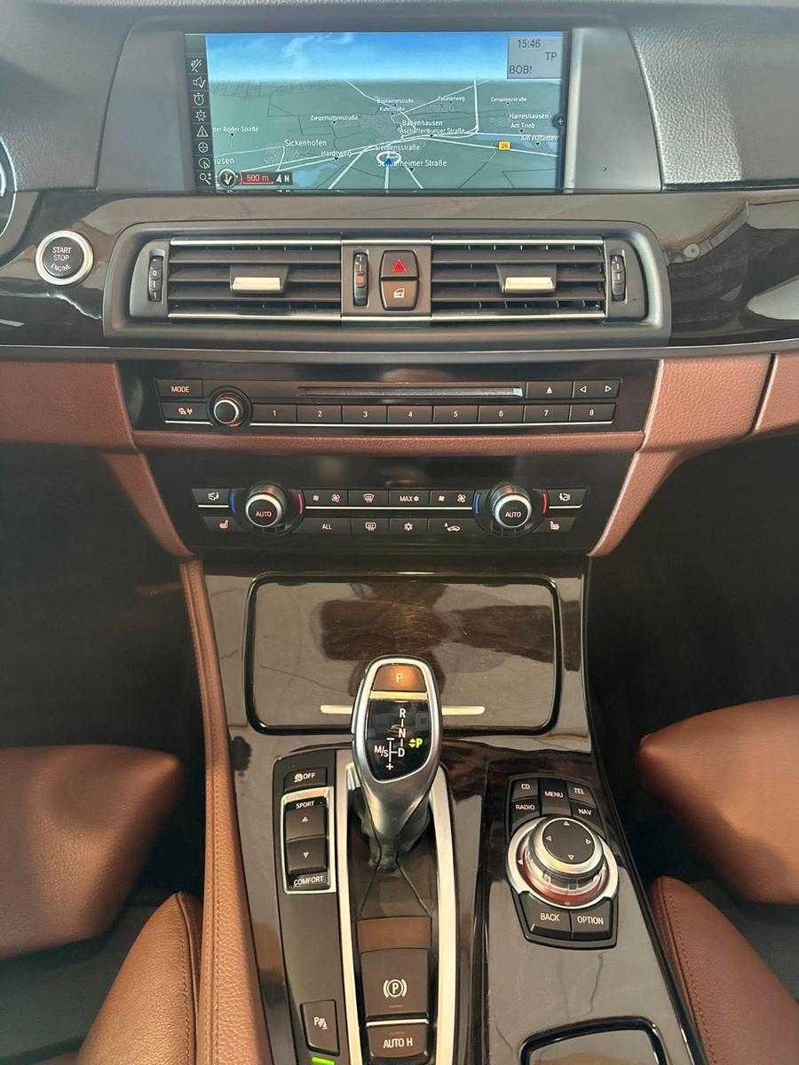 BMW 530i 3.0 272ch PACK M INDIVIDUAL - TOIT PANORAMIQUE - CUIR - HUD - ACC - VISION NOCTURNE