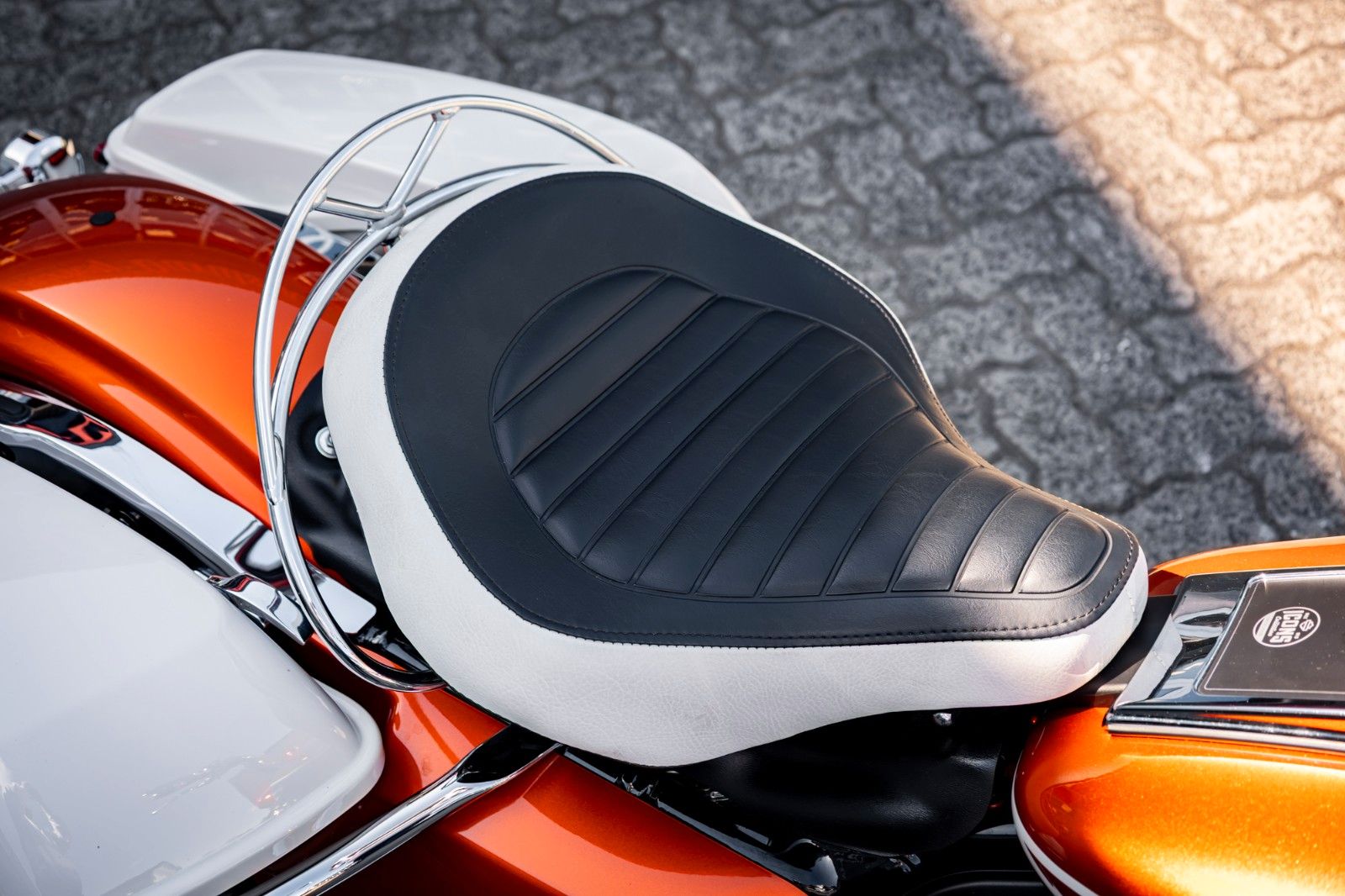 Fahrzeugabbildung Harley-Davidson Electra Glide Highway King  - JEKILL&HYDE  -