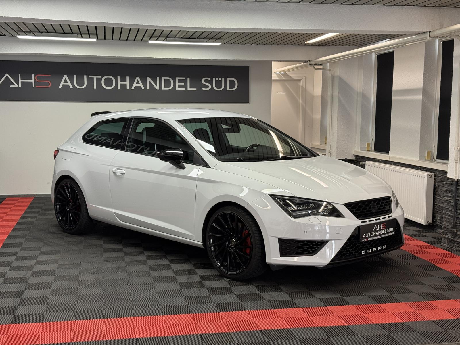 Seat Leon SC Cupra 2.0 TSI 265 ch BVM / Semi-cuir / LED / GPS tactile / Sièges chauffants