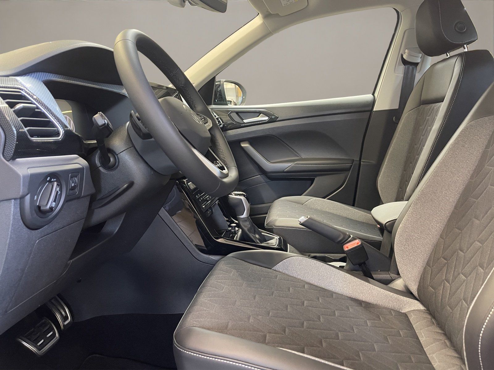 Volkswagen T-Cross - Bild 8