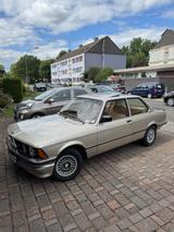 BMW 315 - BMW 315 mit Benzin-Antrieb