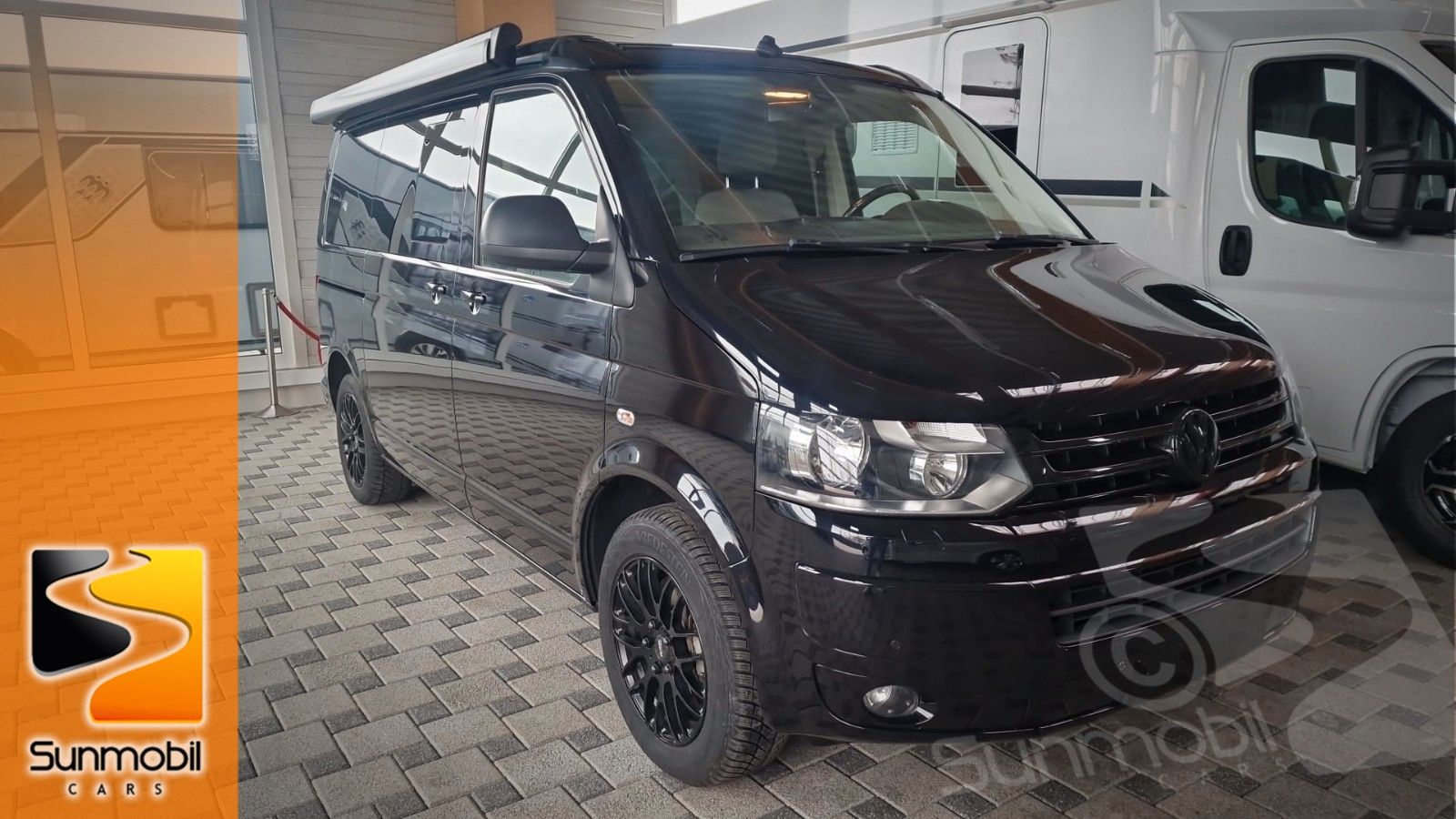 Fahrzeugabbildung Volkswagen T5 Beach Bulli CamperVan Aufstelldach
