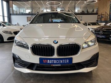 BMW 218d Active Tourer *NAVI*1.HAND*19%*PDC*SHZ*