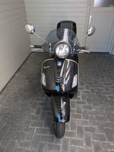 Vespa GTS 300 ABS/ASR schwarz - VESPA KÖLN