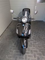 Vespa GTS 300 ABS/ASR schwarz - Angebote entsprechen deinen Suchkriterien