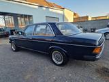 Mercedes-Benz 230 E W123 Automatik - Mercedes-Benz W123